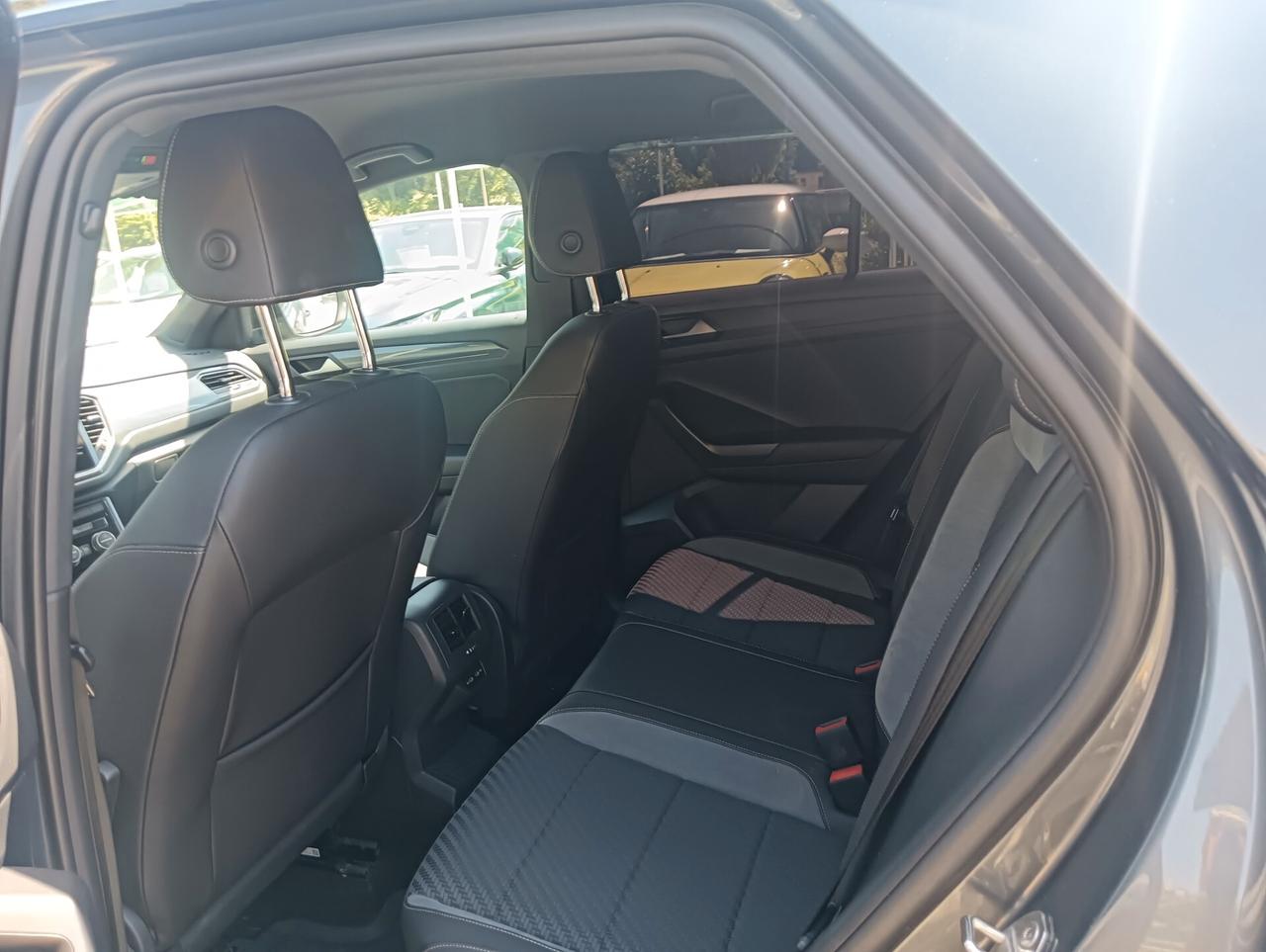 Volkswagen T-Roc 1.5 TSI ACT DSG Sport BlueMotion Technology