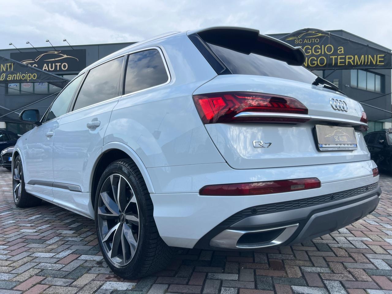 Audi Q7 50 TDI quattro S-LINE EDITION 7 POSTI