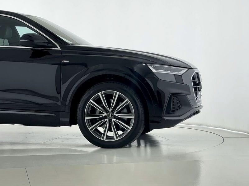 Audi Q8 Q8 45 TDI quattro tiptronic Sport