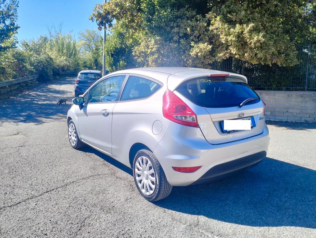 Ford Fiesta 3 Porte Fiesta 3p 1.2 16v km 85000 Originali.