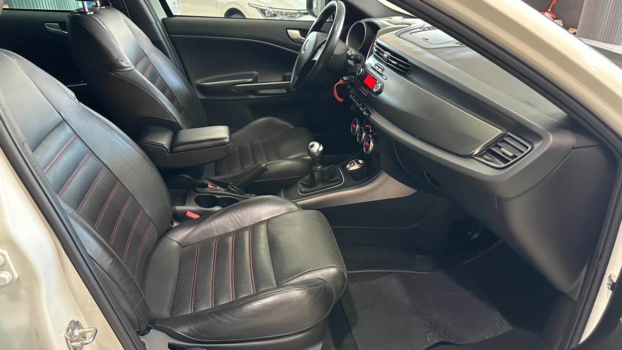 Alfa Romeo Giulietta 2.0 JTDm-2 140 CV Veloce