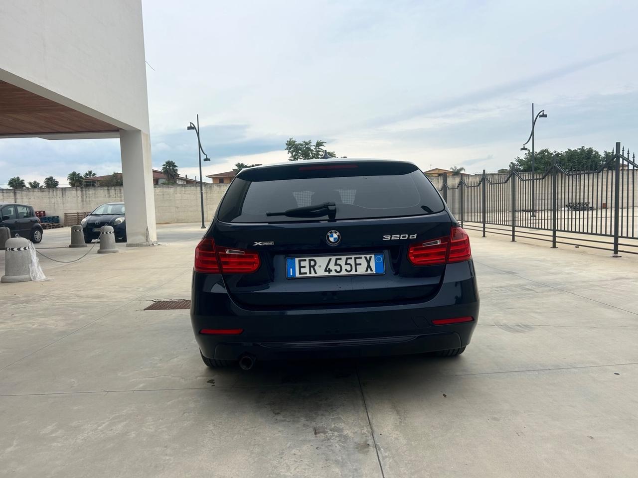 Bmw 320 320d xDrive Touring Msport