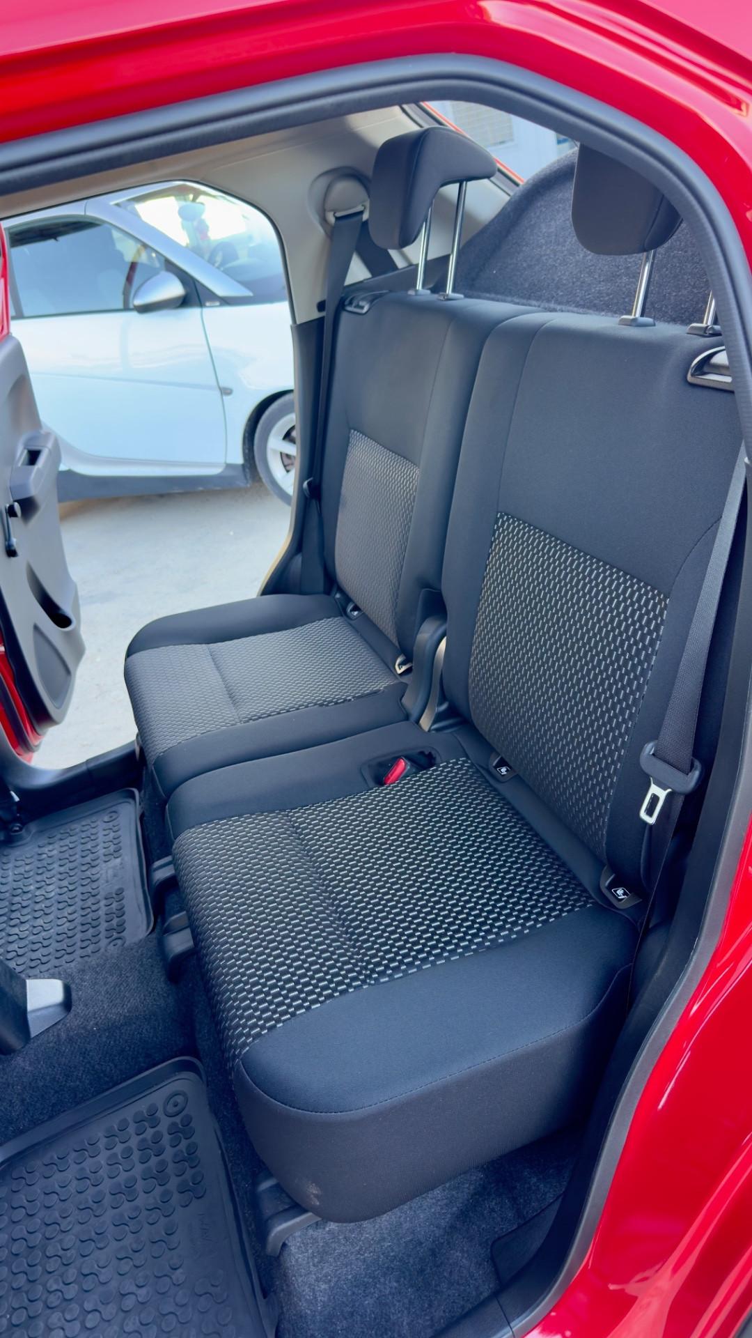 Suzuki Ignis 1.2 Hybrid Top