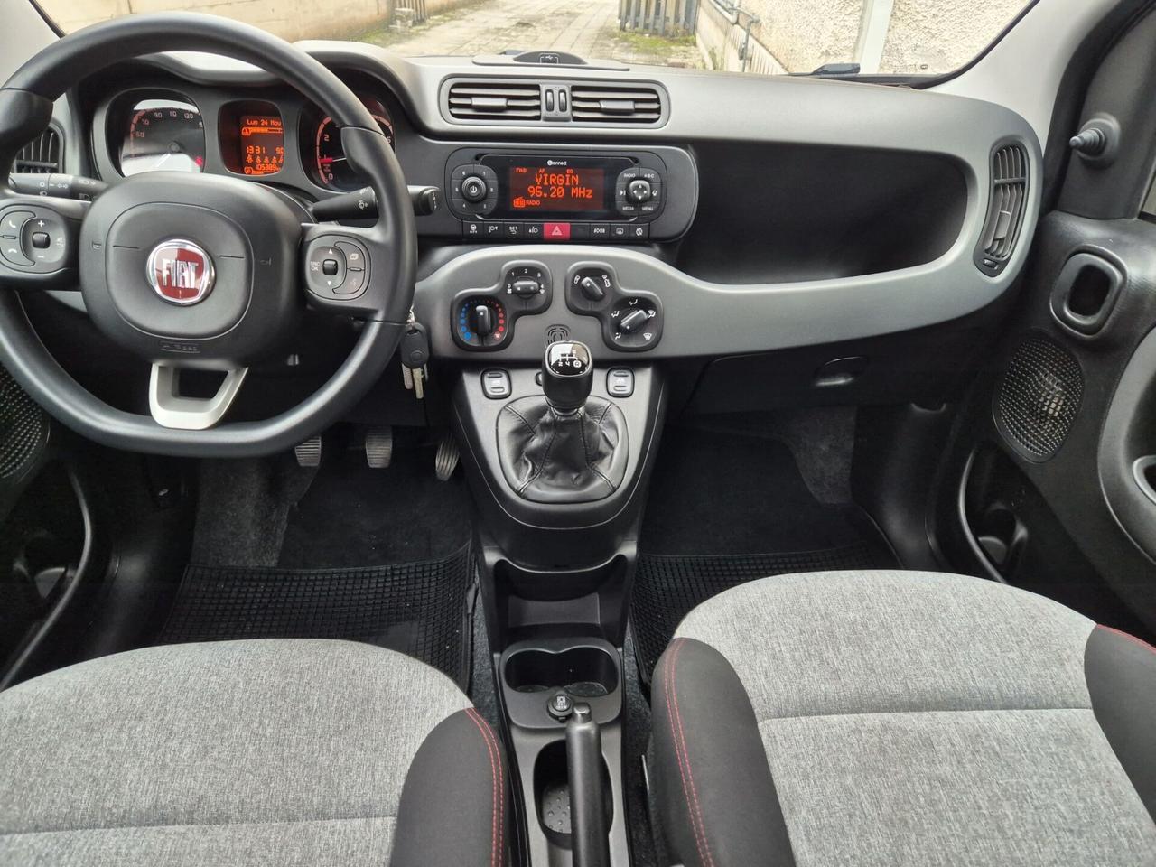 Fiat Panda 1.2 Lounge 5 POSTI