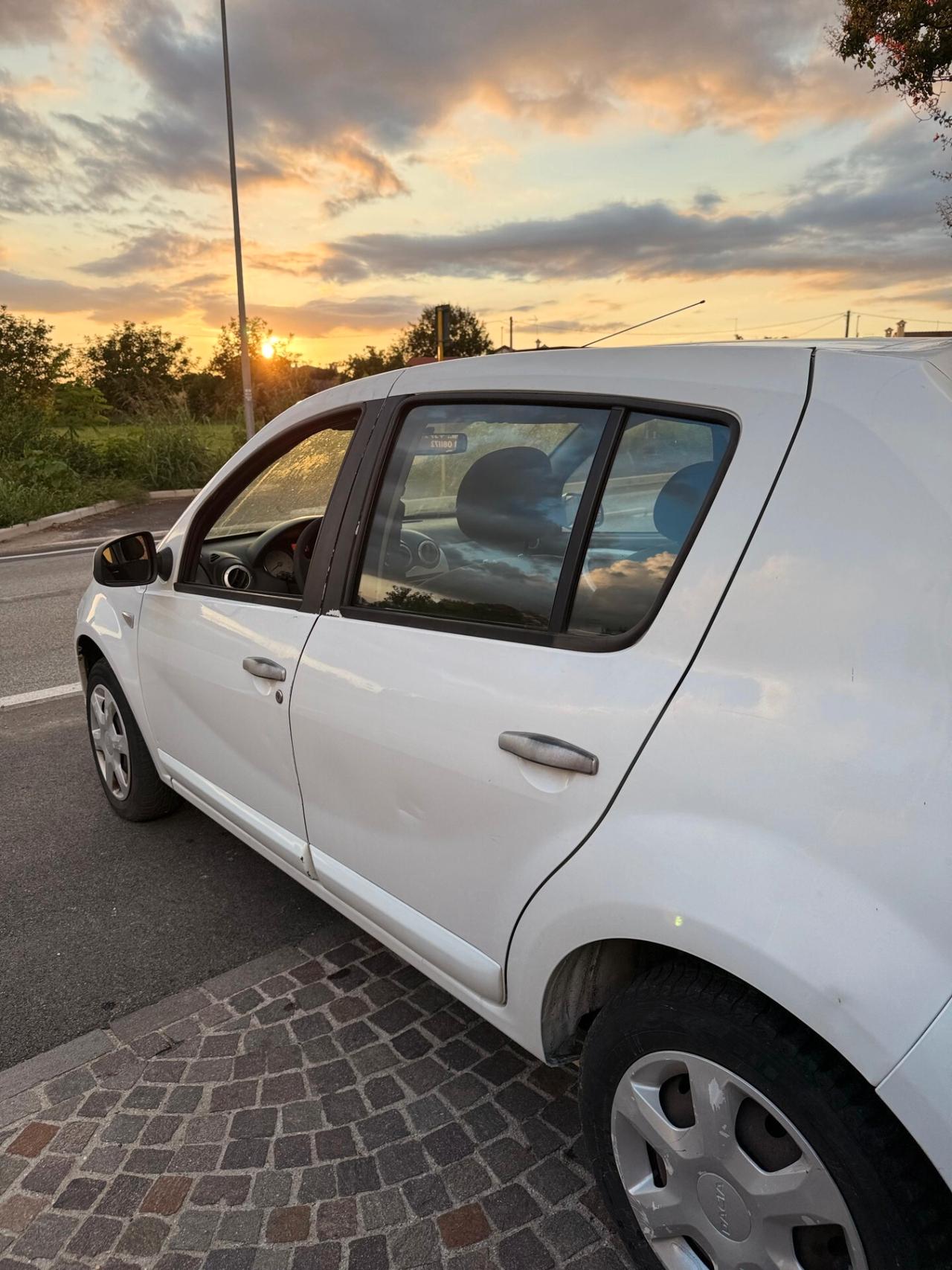 Dacia Sandero 1.4 8V GPL Lauréate