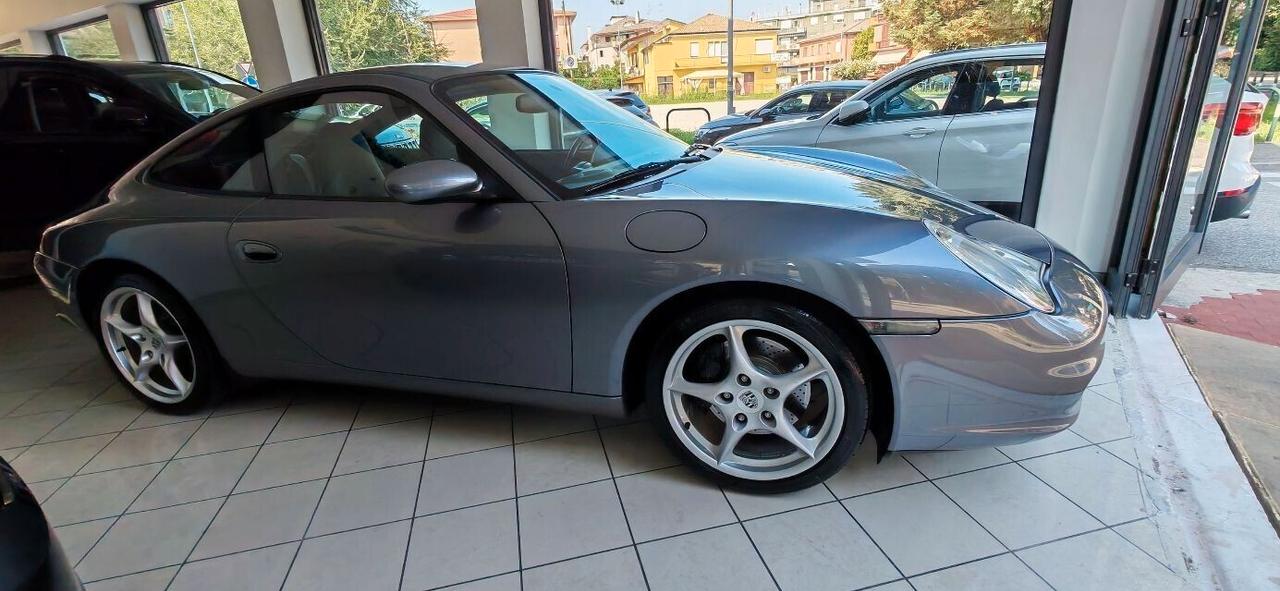 Porsche 911 Carrera cat Coupé