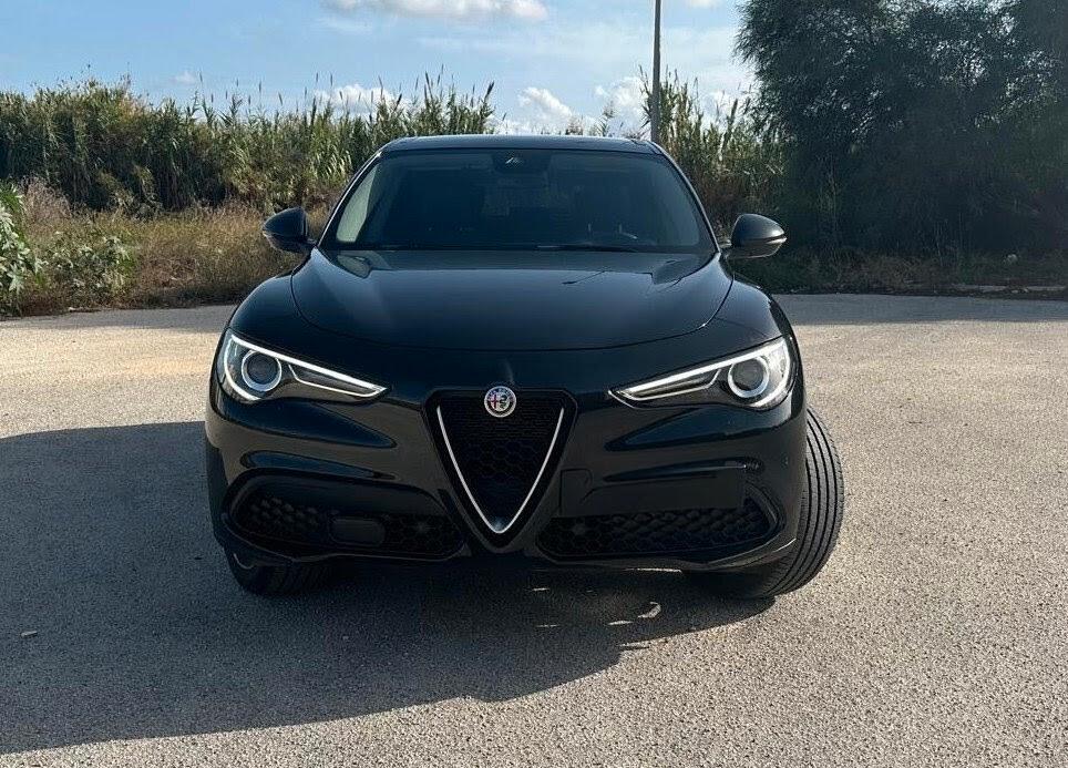 Alfa Romeo Stelvio 2.2 Turbodiesel 210 CV AT8 Q4 Executive
