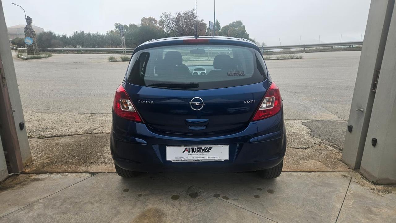 Opel Corsa 1.3 95CV 5 porte