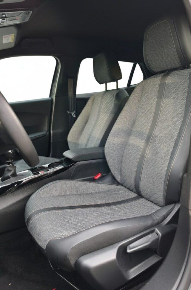 PEUGEOT 2008 PureTech 100 S&S Allure Aziendale