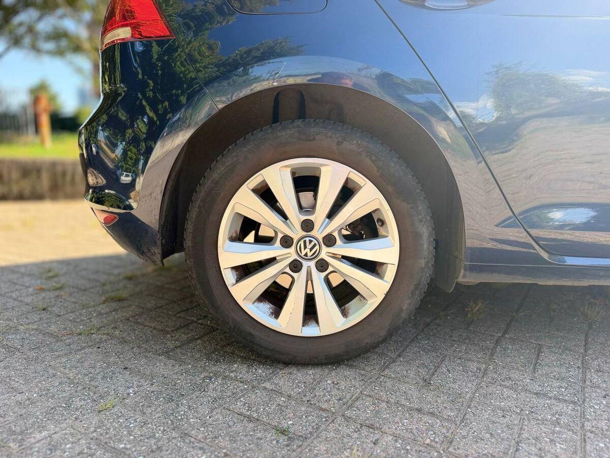 Volkswagen Golf 1.6 tdi Comfortline 5p