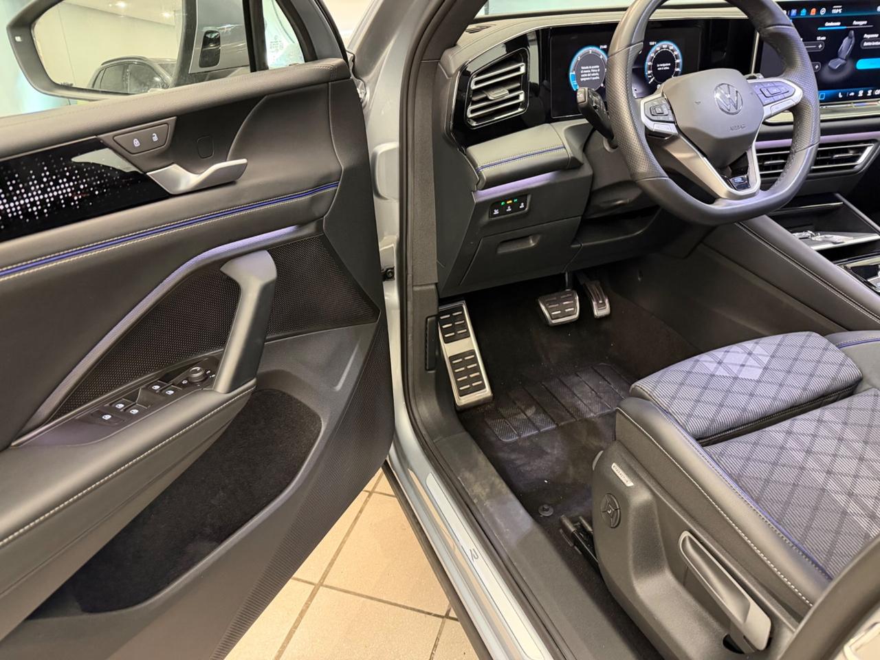 Volkswagen Tiguan 2.0 TDI 150 CV DSG R-Line Plus Iva