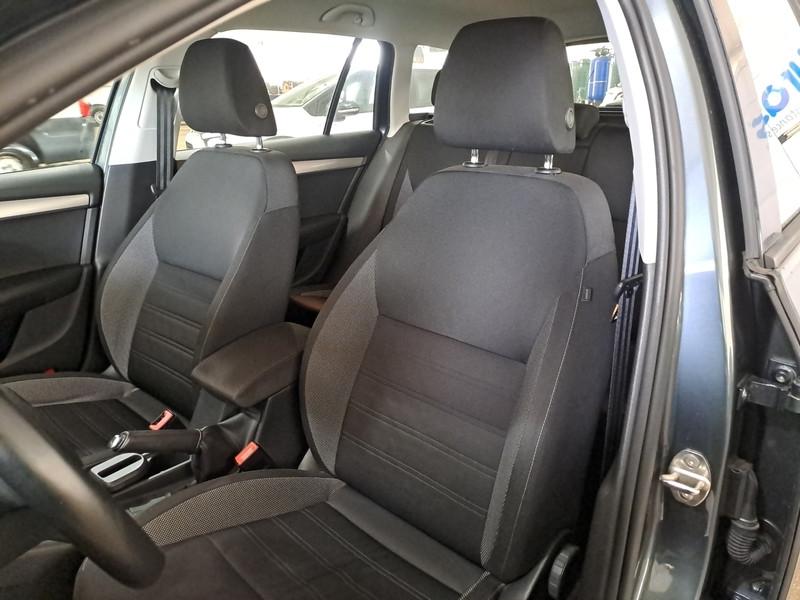 SKODA OCTAVIA 1.6 TDI EXECUTIVE STATION WAGON