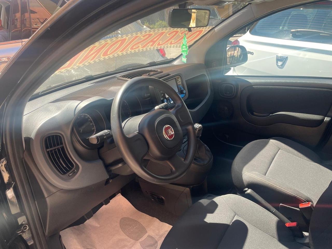 Fiat Panda 1.0 FireFly S&S Hybrid Red