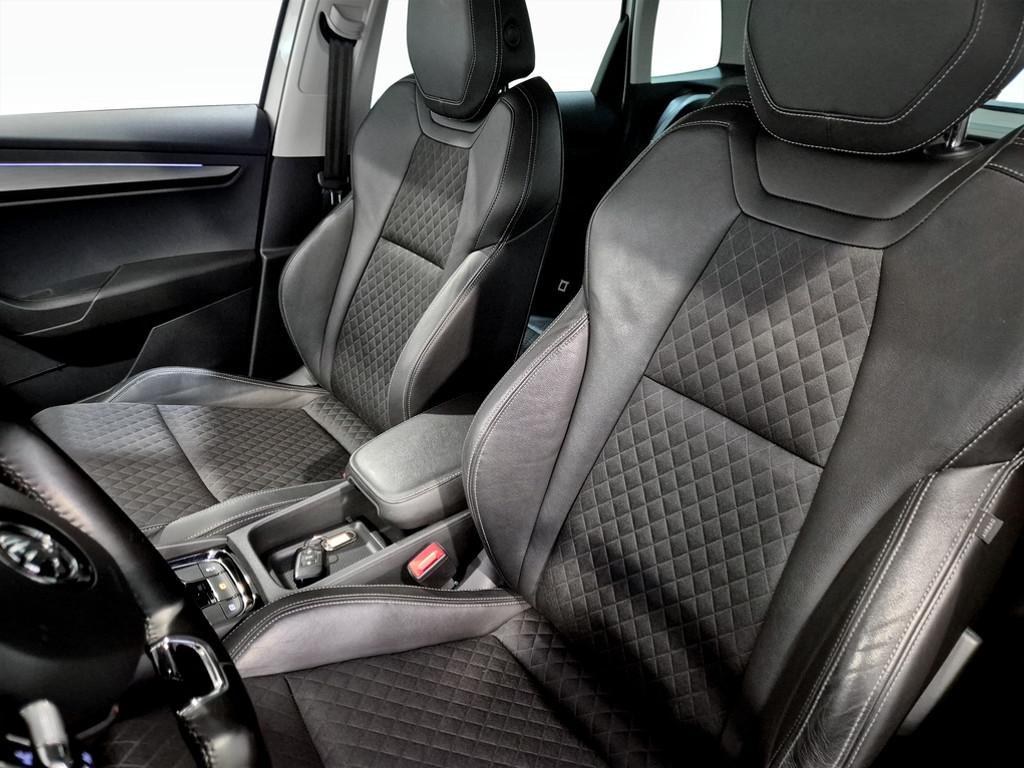 Skoda Karoq 2.0 tdi evo scr Style 115cv dsg