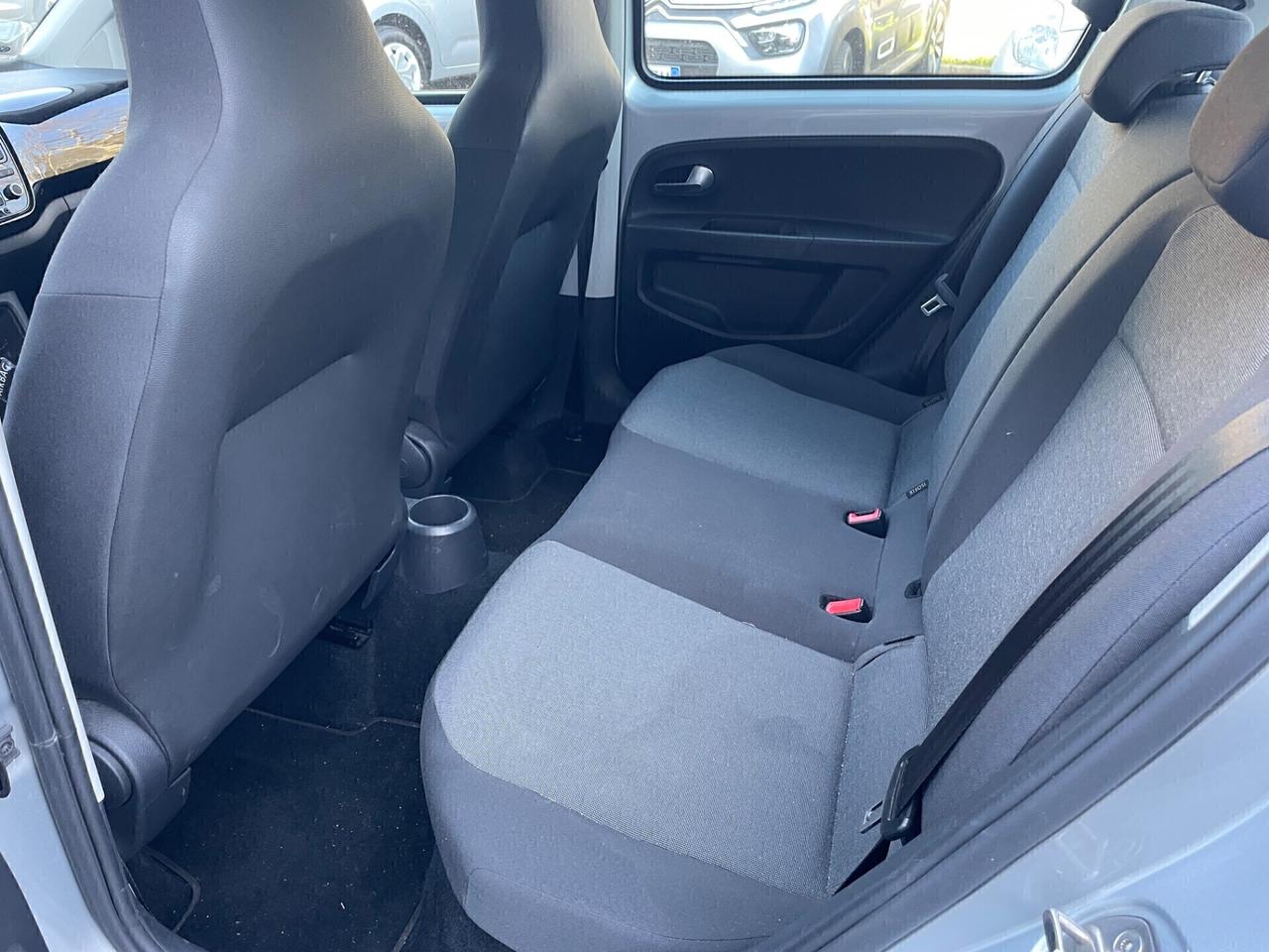 Volkswagen up! 1.0 75 CV 5p.*Neopatentati*Solo 100000km