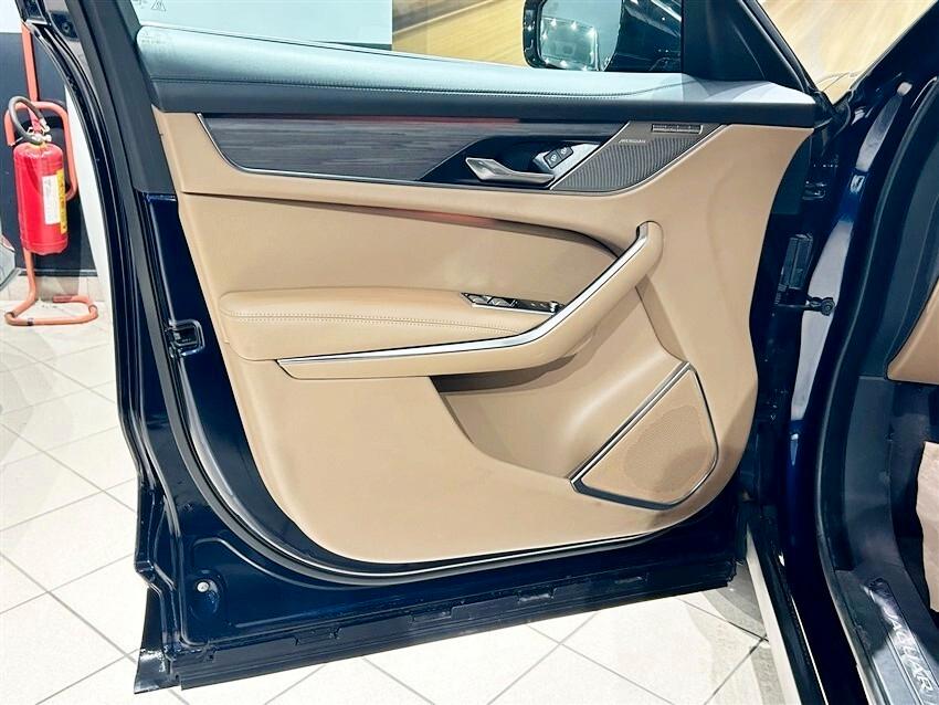 Jaguar F-Pace 2.0 D 204 CV AWD aut. SE