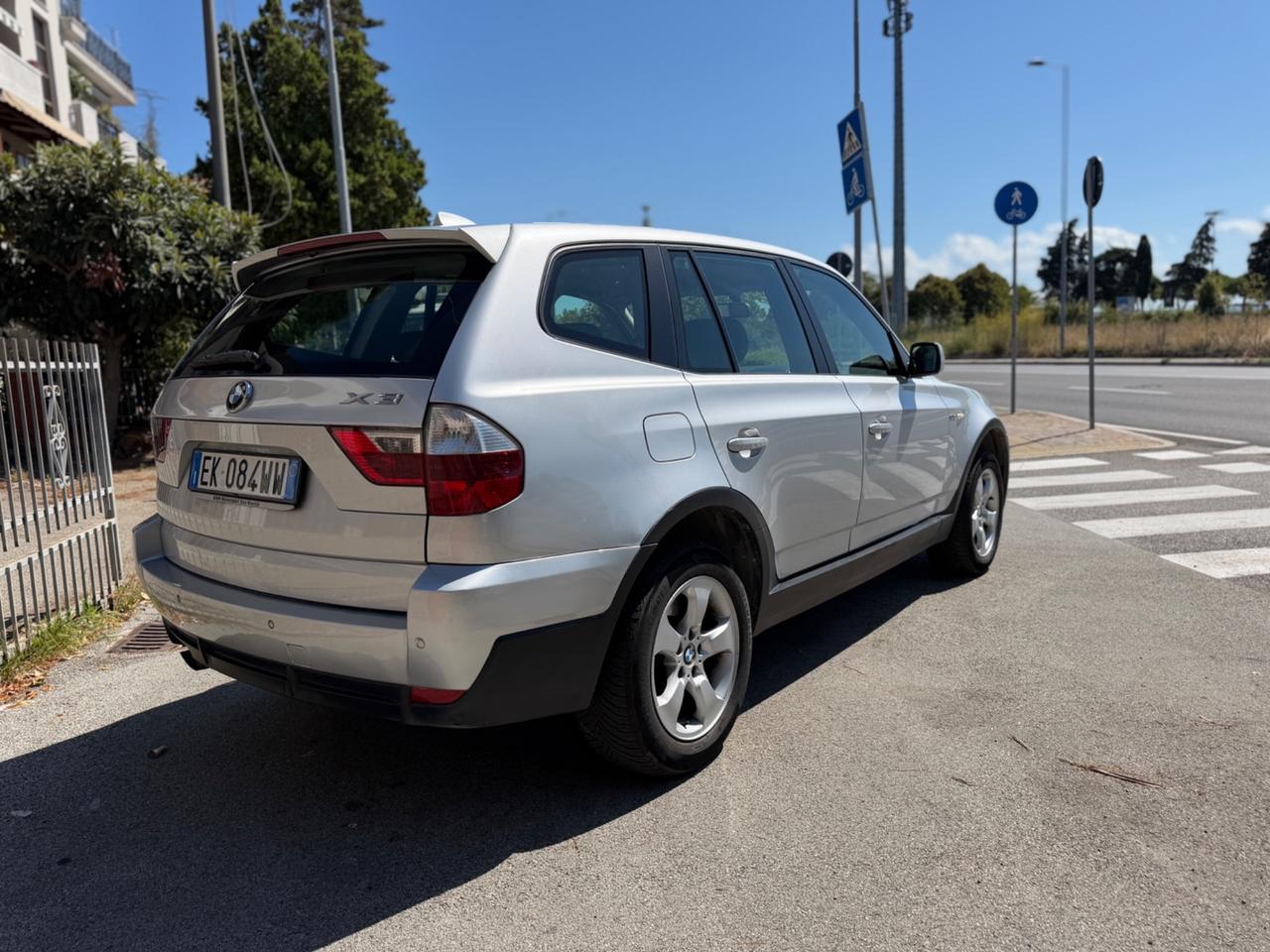 Bmw X3 2.0d cat Futura