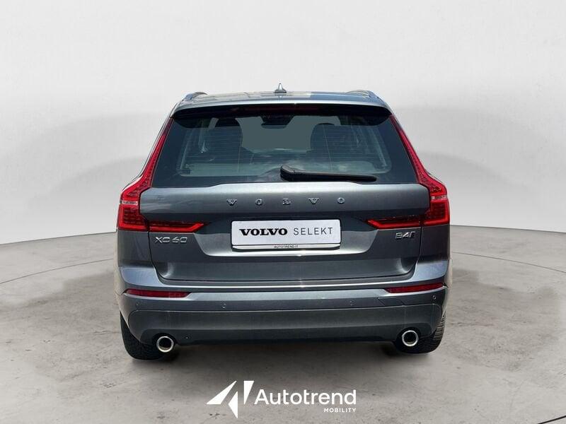 Volvo XC60 B4 197+14 CV AWD Automatica NAVI LED Momentum Pro