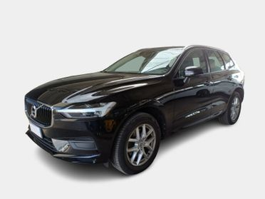 VOLVO XC60 B4 D AWD Geartronic Momentum