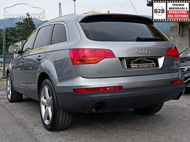 AUDI Q7 3.0 V6 TDI 240Cv *7POSTI* quattro Tiptronic S-LINE