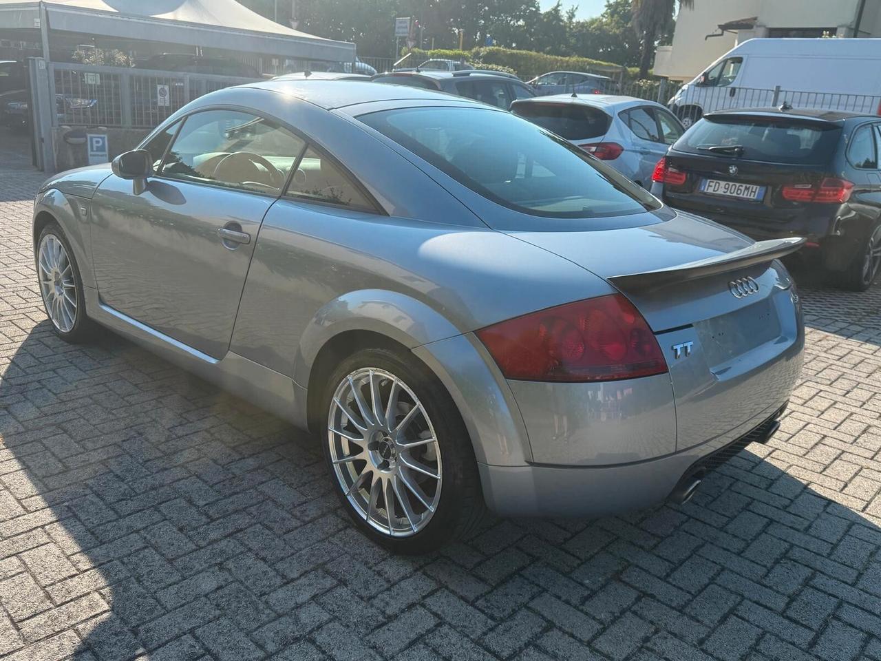 Audi TT Coupé 3.2 V6 quattro