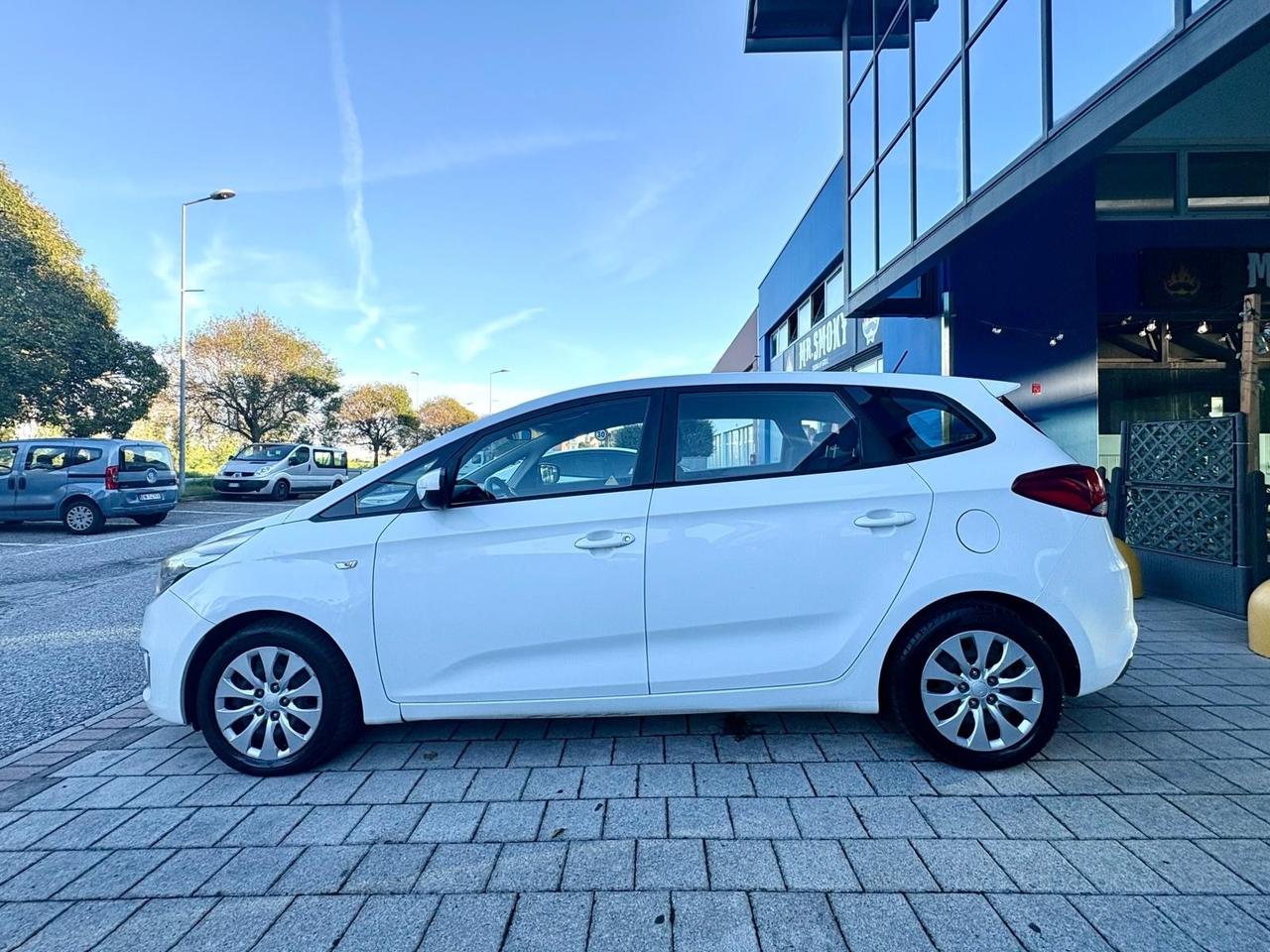 Kia Carens 1.7 CRDi Neopatentati