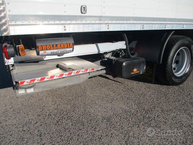 Iveco EUROCARGO 140/25 E5 FURGONE L 7.20M+PEDANA R