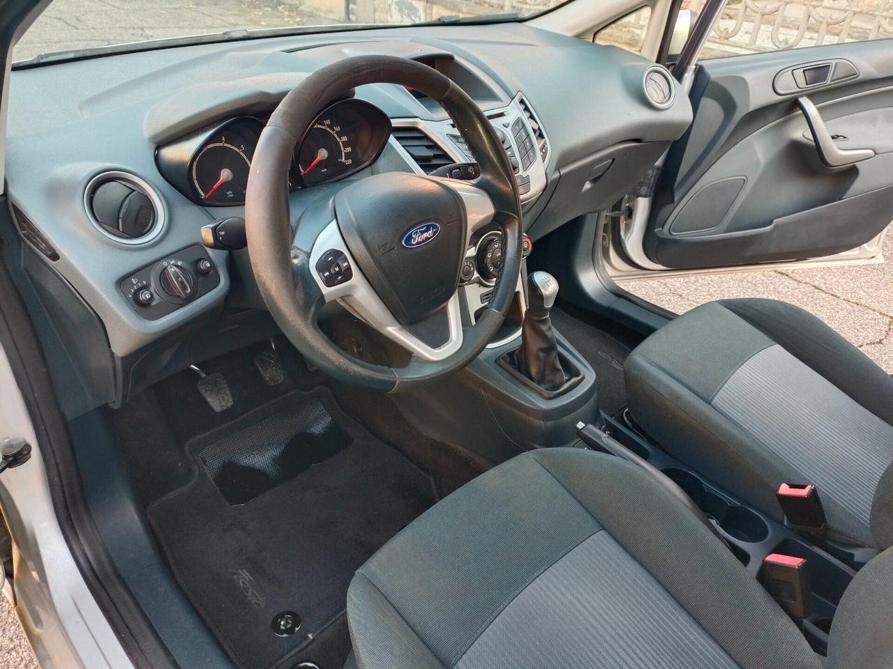 Ford Fiesta 1.2 5 porte