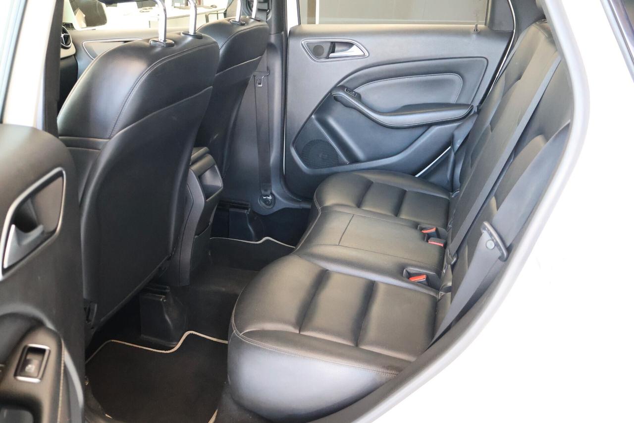 Mercedes-benz B 180 d Premium