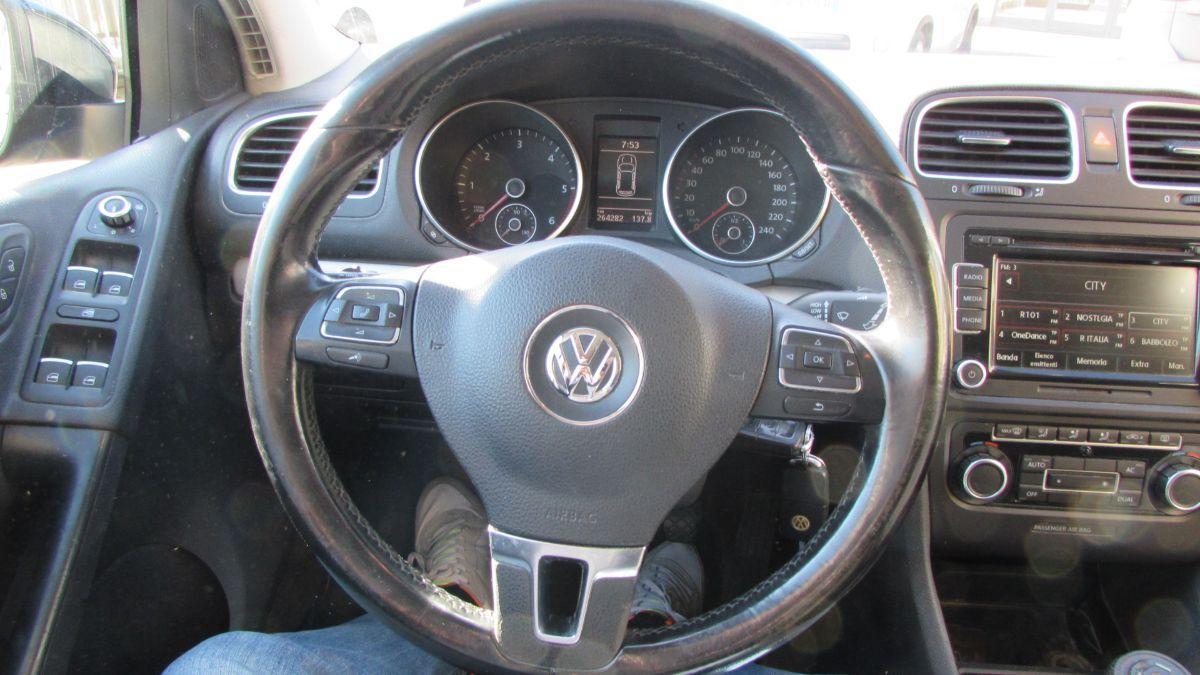 VOLKSWAGEN - Golf - 2.0 TDI 140CV DPF 5p. Highline