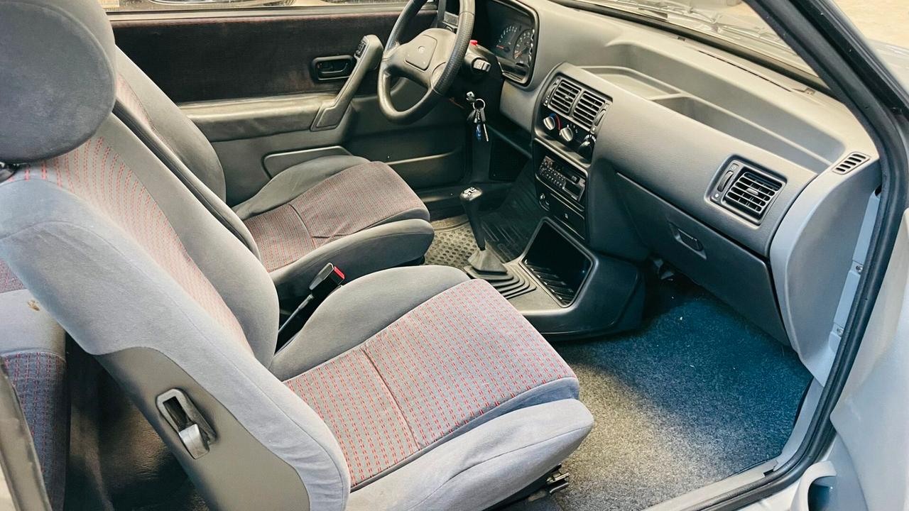 Ford Escort XR3I