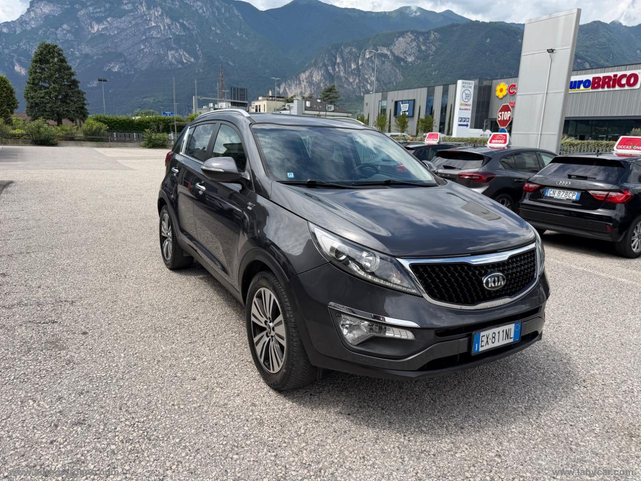 KIA Sportage 2.0 CRDI AWD REBEL GANCIO TRAINO - 4X4