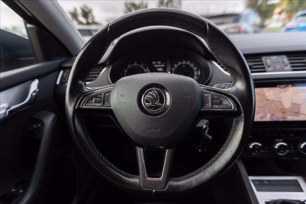 SKODA Octavia Wagon 1.4 tsi g-tec Executive 110cv del 2017