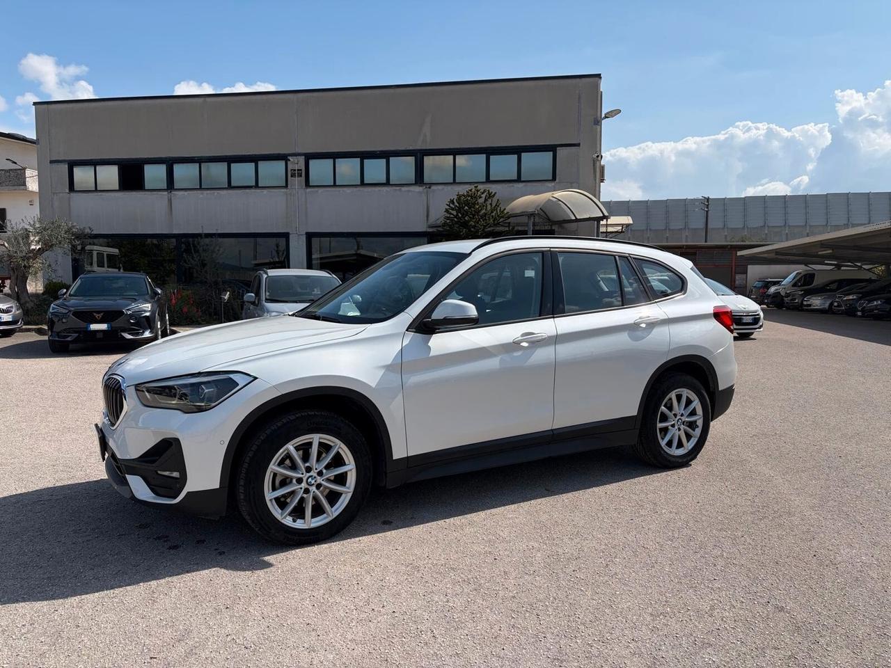 Bmw X1 16d Sdrive 115cv 85kw Business Aut