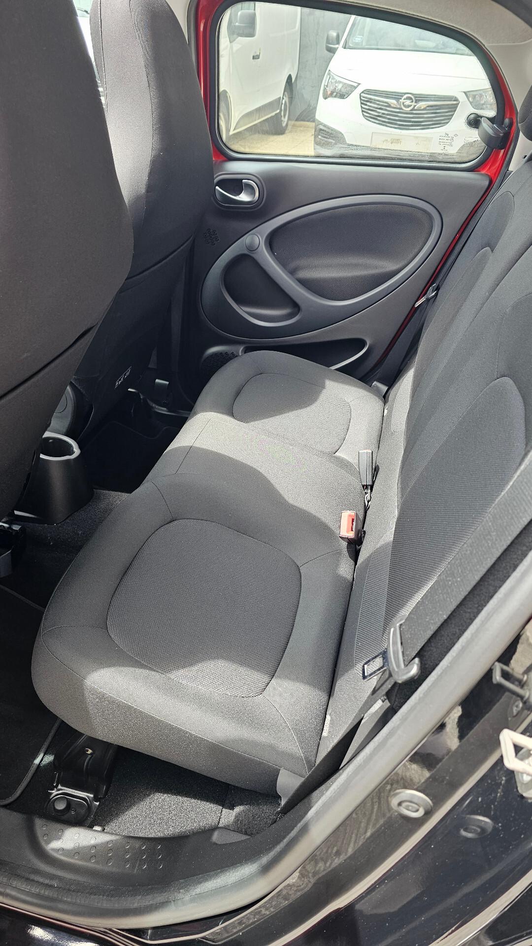 Smart Forfour CABRIO 70 1.0 twinamic Passion NAV RETROCAM SENSORI TAGL UFF