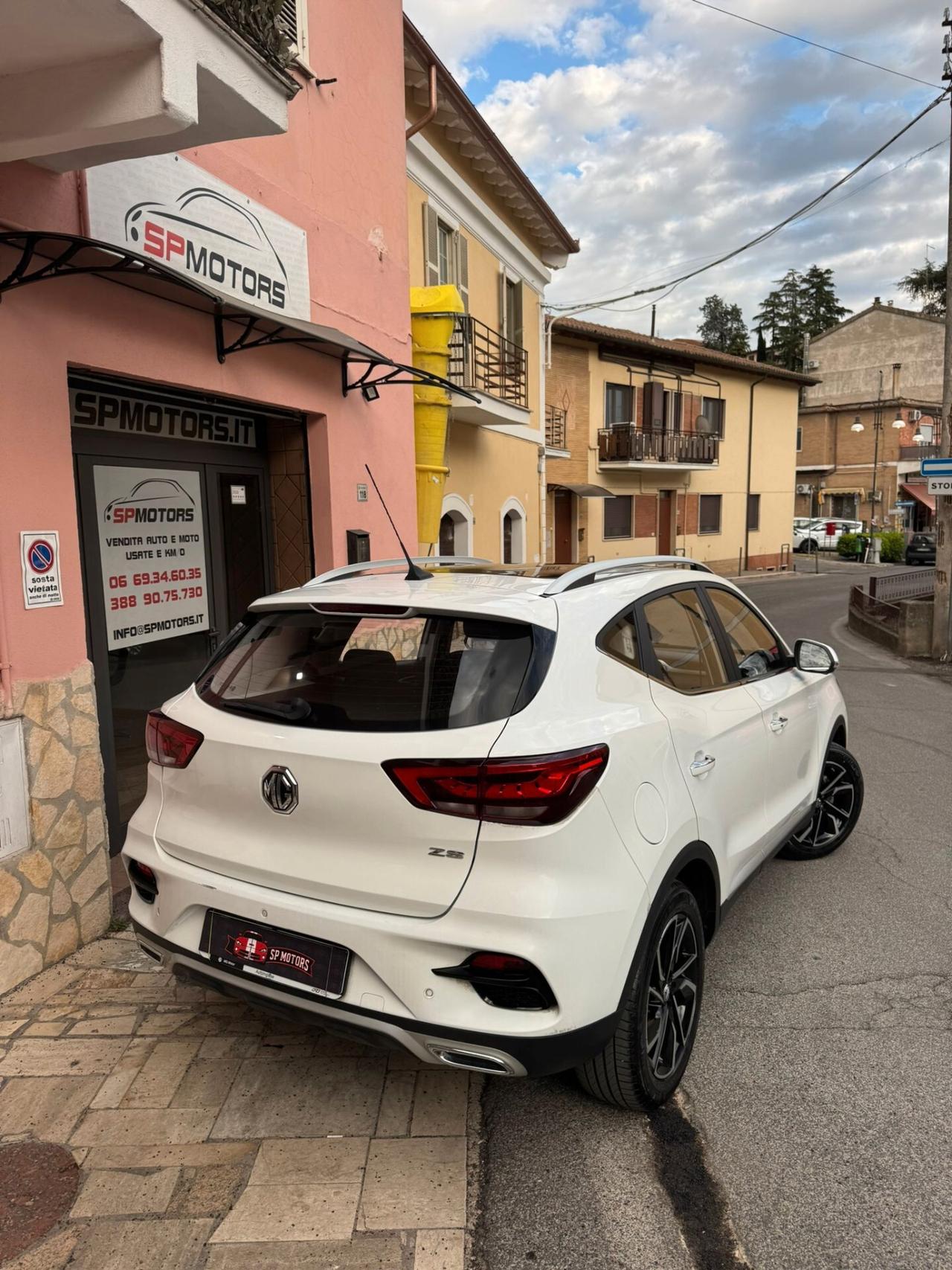 Mg ZS 1.0T-GDI Luxury 110 cv, NO VINCOLI, UNIPRO, FULL OPTIONAL, PARI AL NUOVO