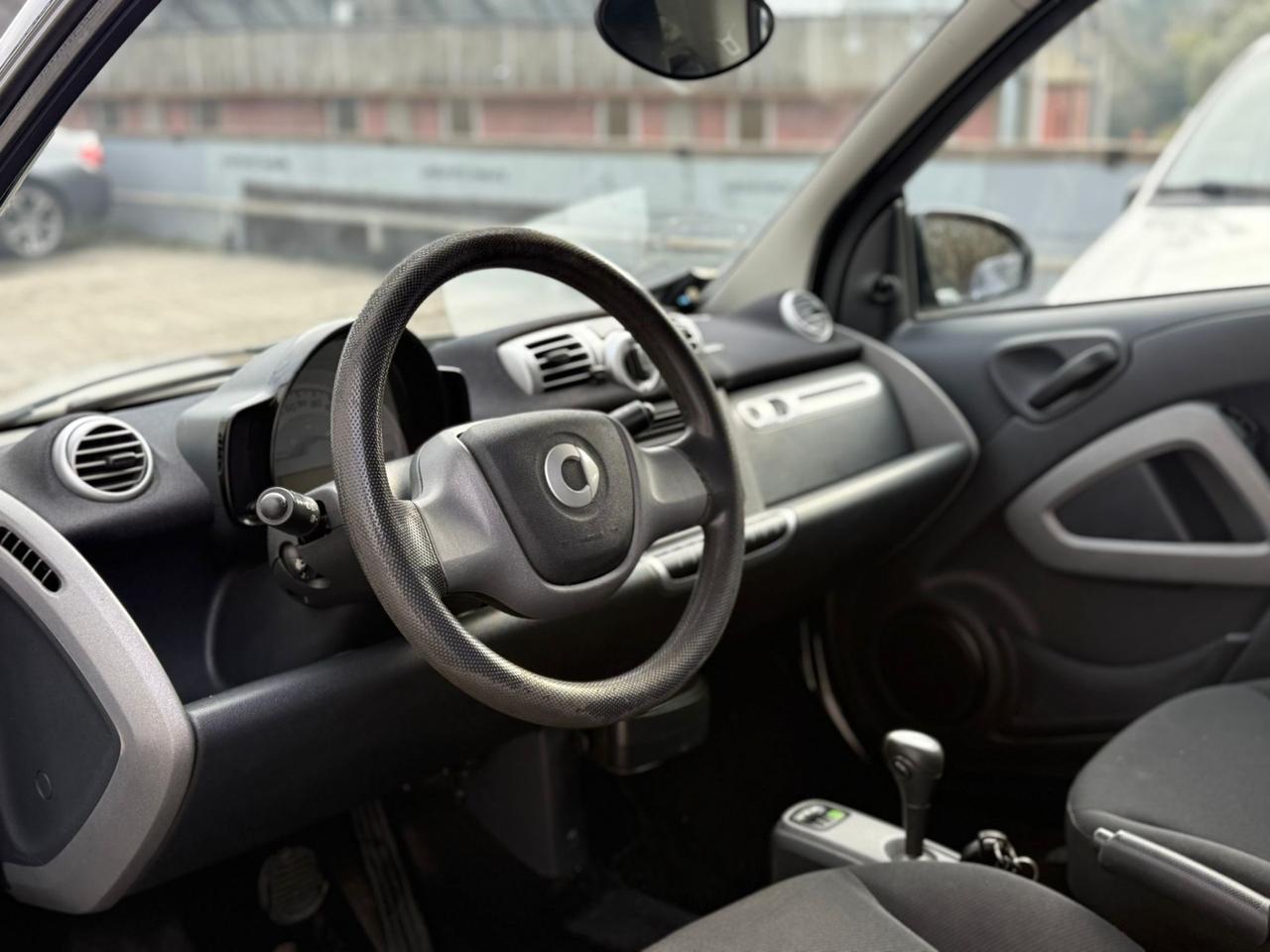 Smart ForTwo 1000 52 kW MHD coupé passion