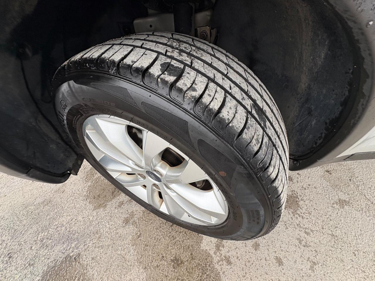 Ford Kuga 2.0 TDCi 136 CV 4WD Titanium DPF