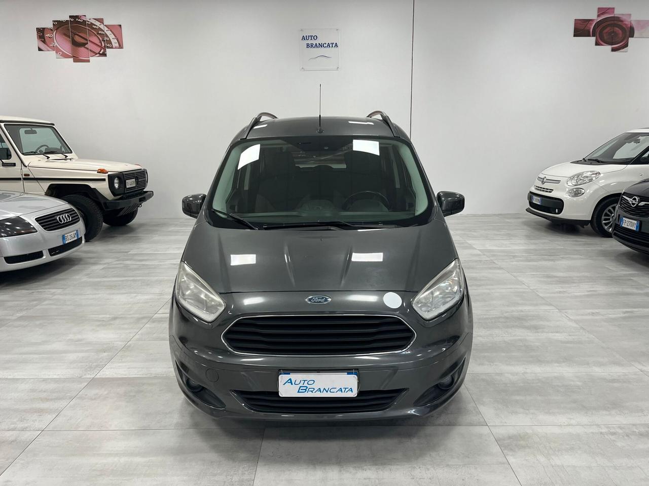 Ford Tourneo Courier 1.0 ECOBOOST