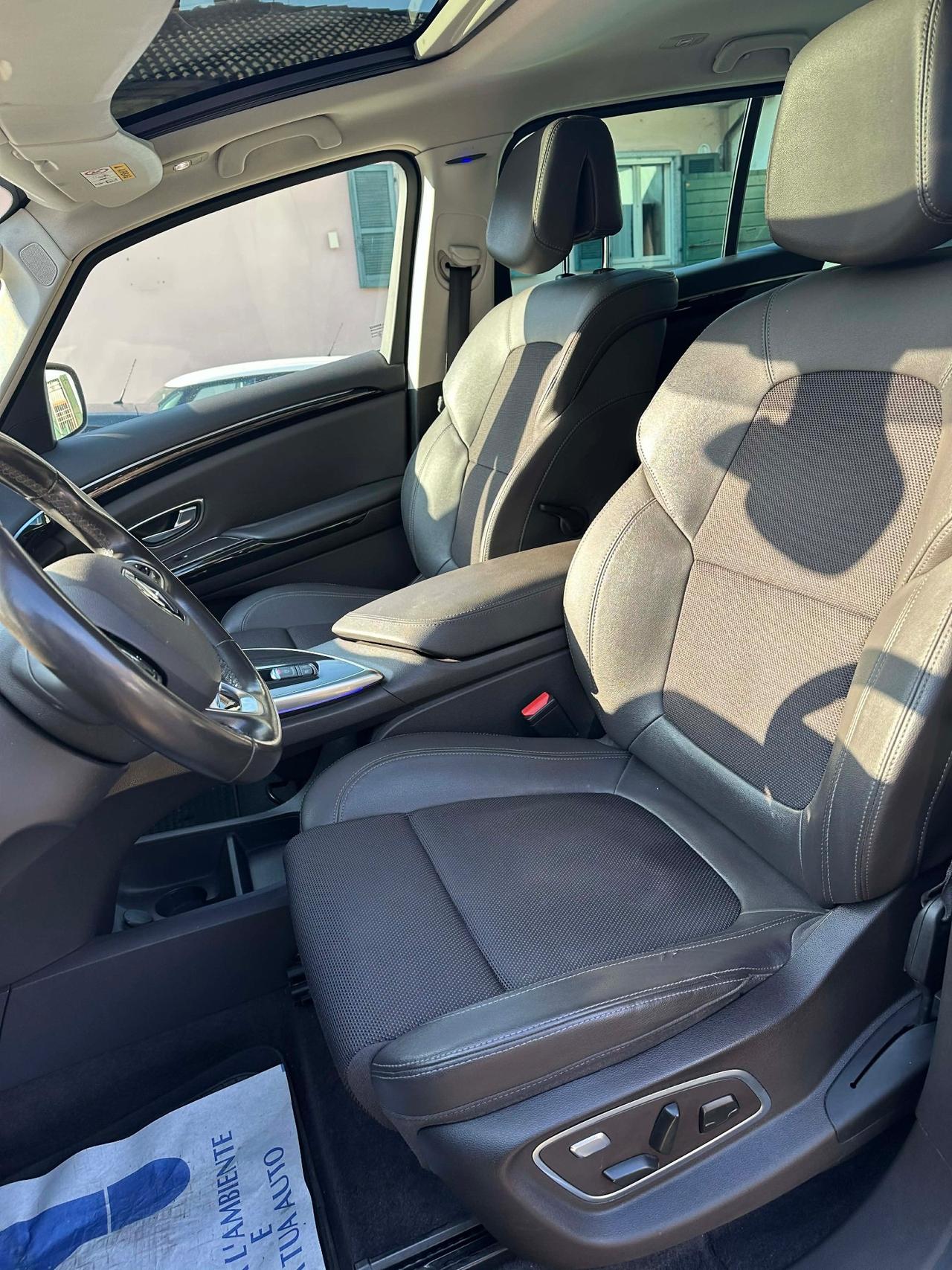 Renault ESPACE dCi 160CV EDC ENERGY INITIALE PARIS 4CONTROL