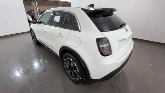 FIAT 600 Hybrid 110 CV DCT MHEV La Prima