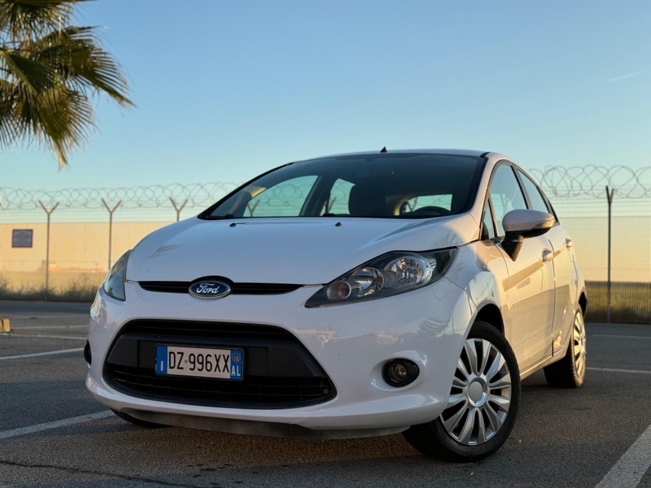 Ford Fiesta 1.2 BENZINA 82 CV CON SOLI 83.000 KM REALI