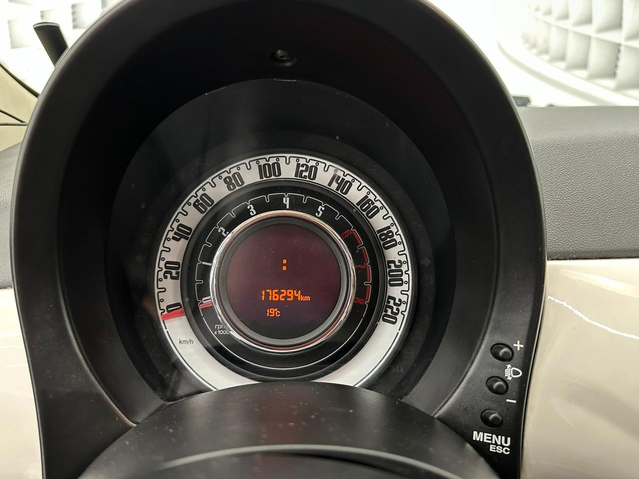 Fiat 500 1.2 69cv-TETTO APRIBILE-KM CERTIFICA-PERMUTE