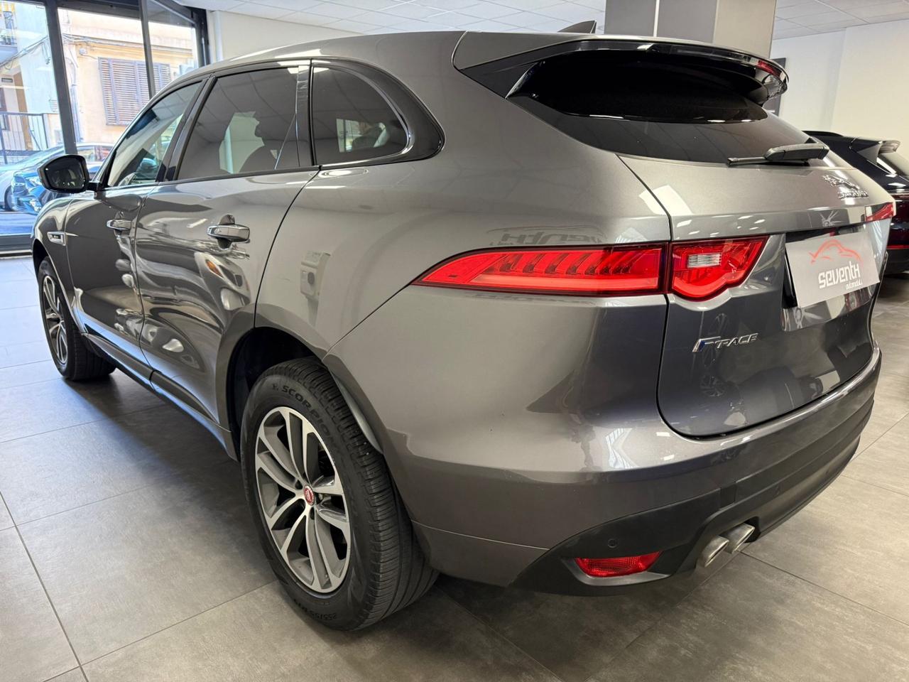 Jaguar F-Pace 2.0 D 180 CV R-Sport