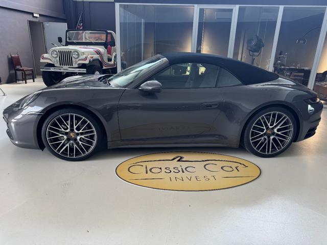 PORSCHE 992 Carrera 4 Cabriolet UNIPRO - SPORT CHRONO