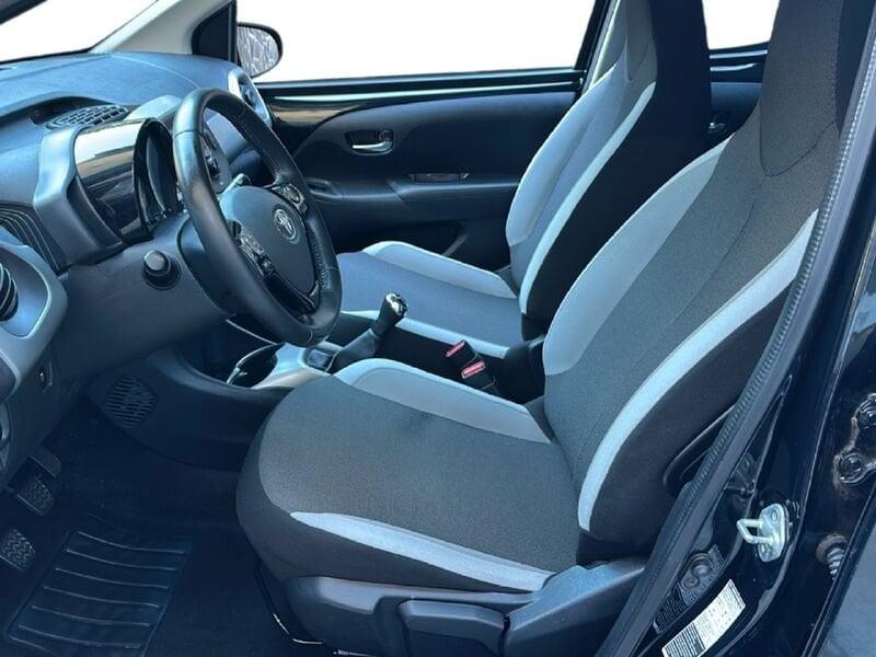 Toyota Aygo Aygo 1.0 VVT-i 69 CV 5 porte x-wave