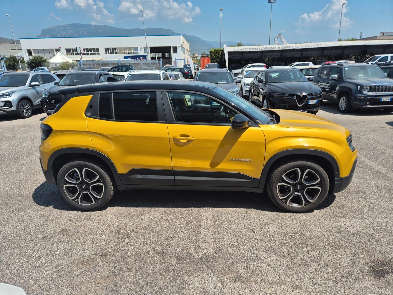 Jeep Avenger 1.2 Turbo 100 CV Summit