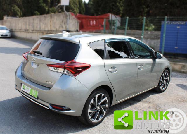 TOYOTA Auris 1.4 D-4D Active