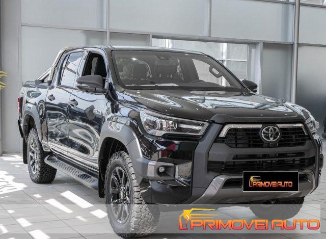 TOYOTA Hilux 2.8 D-4D A/T 4WD 4 porte Double Cab Invincible