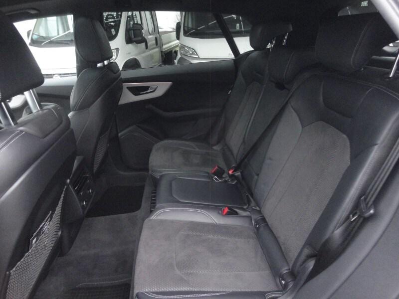 AUDI Q8 Q8 50 TDI 286 CV quattro tiptronic Sport